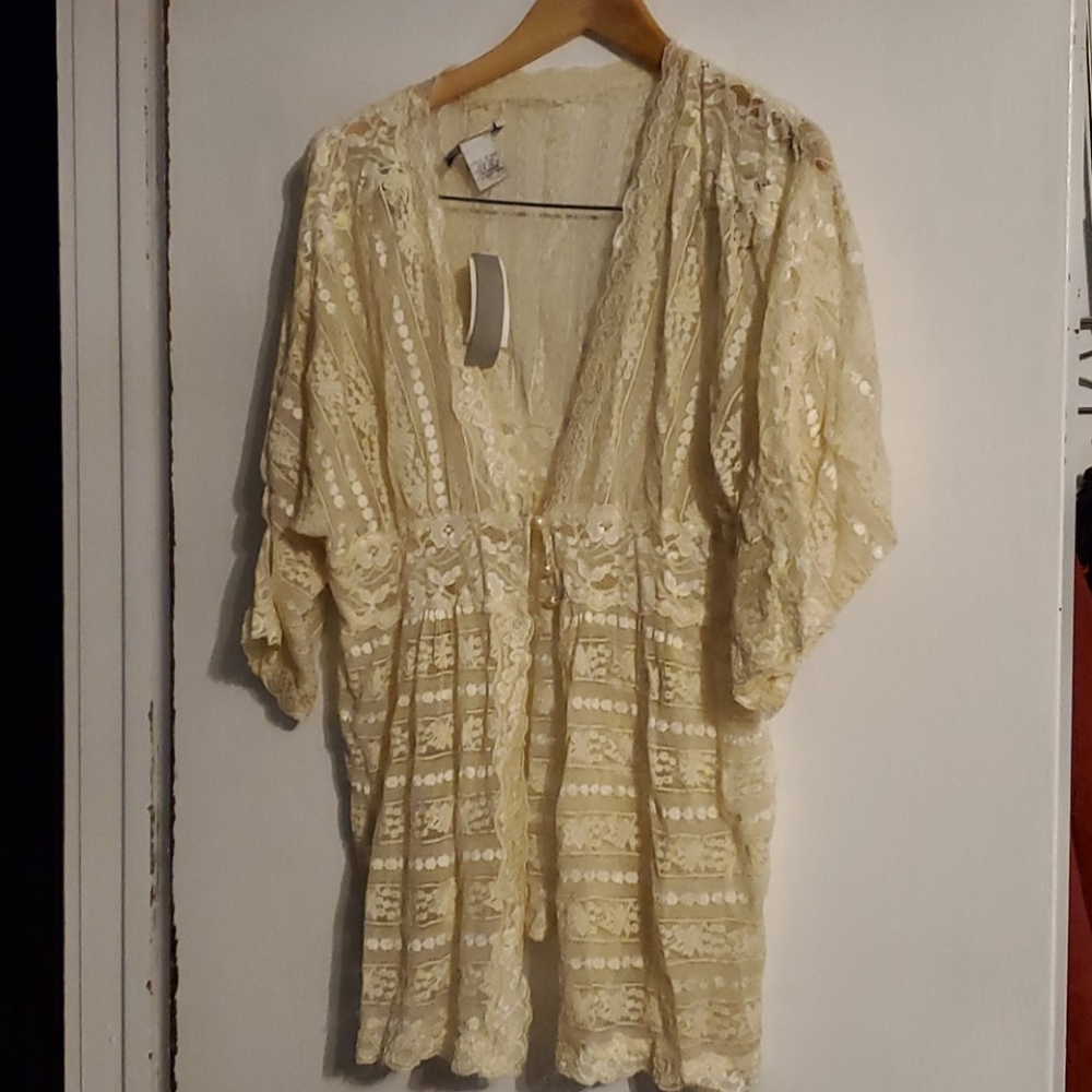 Lace top